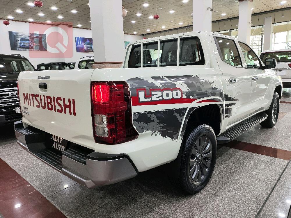 ميتسوبيشي L200